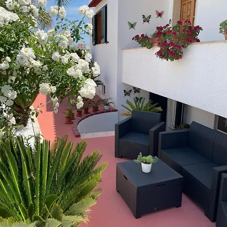 Marina Bed & Breakfast