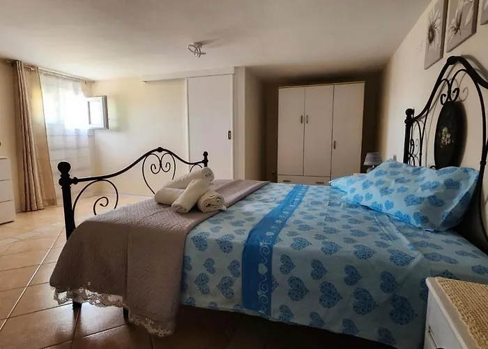 فندق مبيت وإفطار Marina 3*